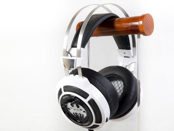 Headphone Soundmax AH323 game đèn led, micro, rung TN01