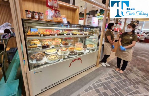 Tủ Trưng Bày Bánh Kem Vuông Okinaga 1m5