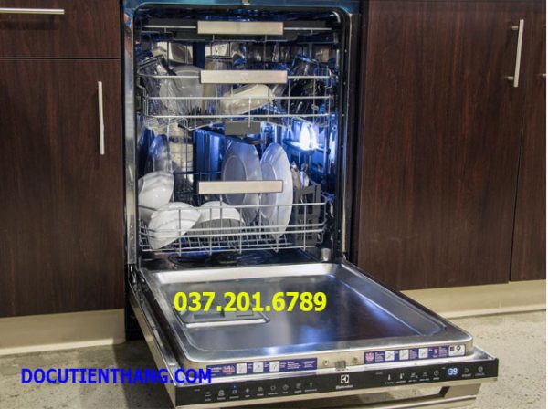 Mua Ban Máy Rửa Bát Electrolux Cũ Gia Re